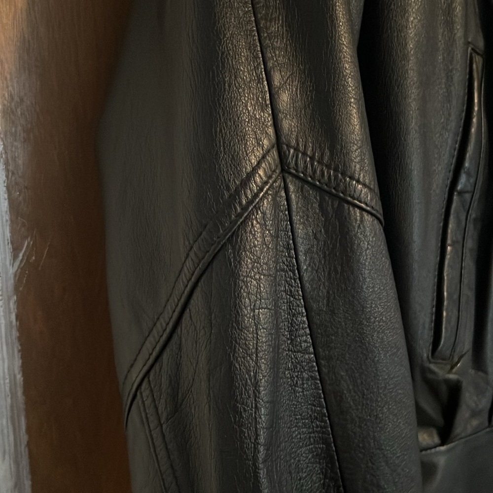 Wilson, leather coat size medium - Picture 5 of 13